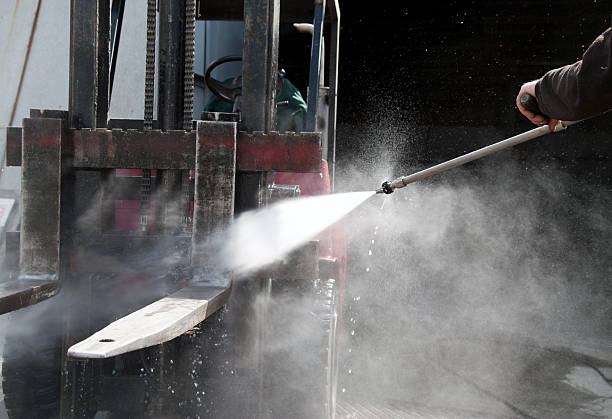 Best Sign and Awning Cleaning  in Ionia, MI